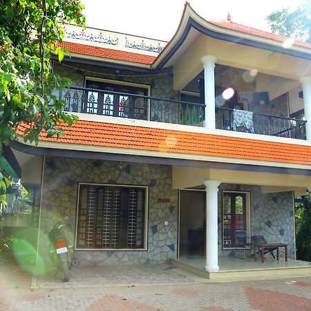 Daffodils Homestay Alappuzha Ngoại thất bức ảnh